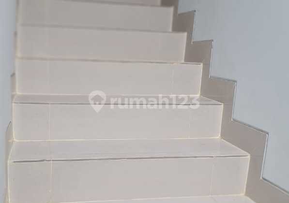 Dijual Rumah Di Cimanggis Golf Estate, Depok 2