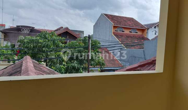 Disewakan Rumah Di Kota Harapan Indah, Bekasi  2