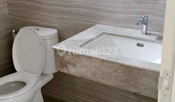 Disewakan Rumah Cantik di Santarum Cakung Jakarta Timur 2