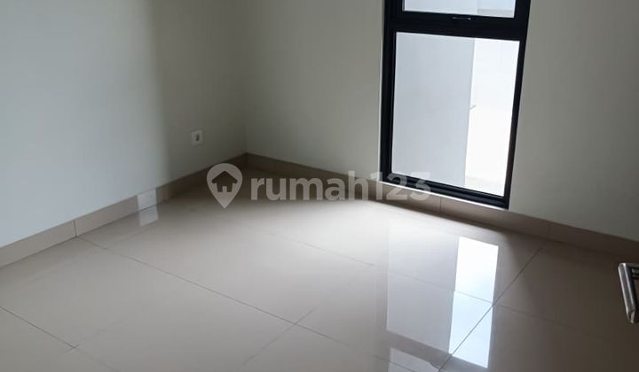 Rumah Bagus Minimalis Siap huni di Cluster Regia Summarecon Crown Gading Bekasi 1