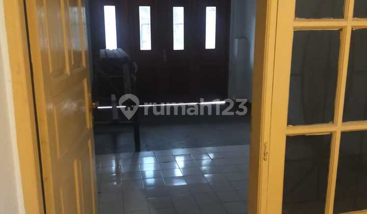 Rumah Minimalis 2 Lantai Bebas Banjir dan Siap Huni di Galaxy Bekasi Selatan 2