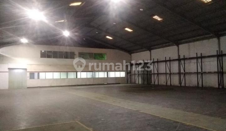WAREHOUSE IN THE SURYA CIPTA INDUSTRIAL ESTATE, KARAWANG WAREHOUSE IN THE SURYA CIPTA INDUSTRIAL ESTATE, KARAWANG
