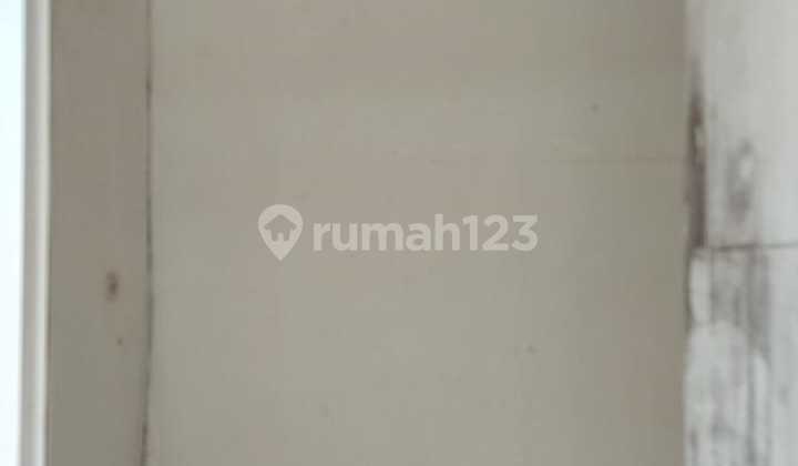 Modern House Ready to Occupy in Liverpool Cluster, Mutiara Gading City, Bekasi 2