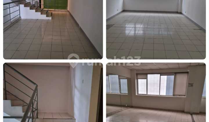 Good 4-Story Shophouse in MGK Kemayoran, Central Jakarta 1
