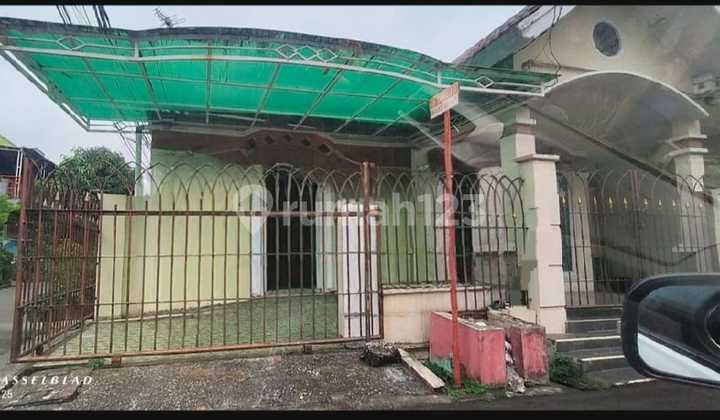 Rumah Minimalis di Taman Harapan Baru 1
