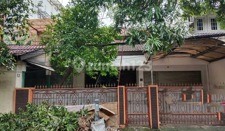 2-Story House Ready to Occupy in Tebet Dalam, South Jakarta