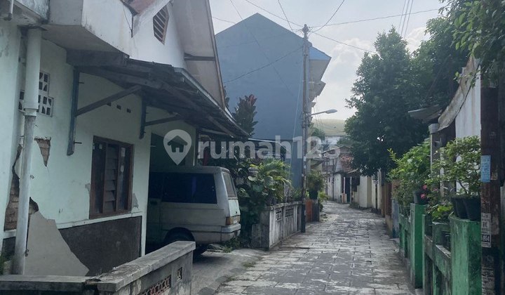 Dijual Tanah Bonus Bangunan Tua di Dekat UGM