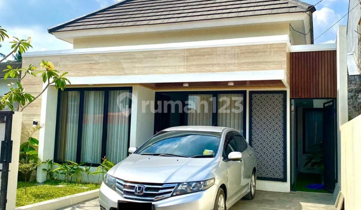 DIJUAL RUMAH CANTIK BARU DI CATURHARJO, SLEMAN, YOGYAKARTA, DEKAT UGM DIJUAL RUMAH CANTIK BARU DI CATURHARJO, SLEMAN, YOGYAKARTA, DEKAT UGM