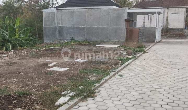 Dijual Tanah Kavling / Rumah Siap Huni Dekat UMY di Ambarketawang, Gamping, Sleman