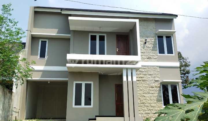 Dijual Rumah Cantik 2 Lantai di Sumberadi, Mlati, Sleman