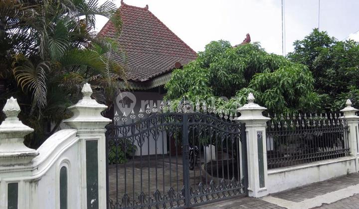 Dijual Joglo Besar di Jl kaliurang km 6,7, Deket UGM, Bisa untuk Homestay