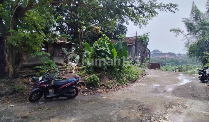 Strategic Land for Sale Near Campus in Corongan, Maguwoharjo, Depok, Sleman