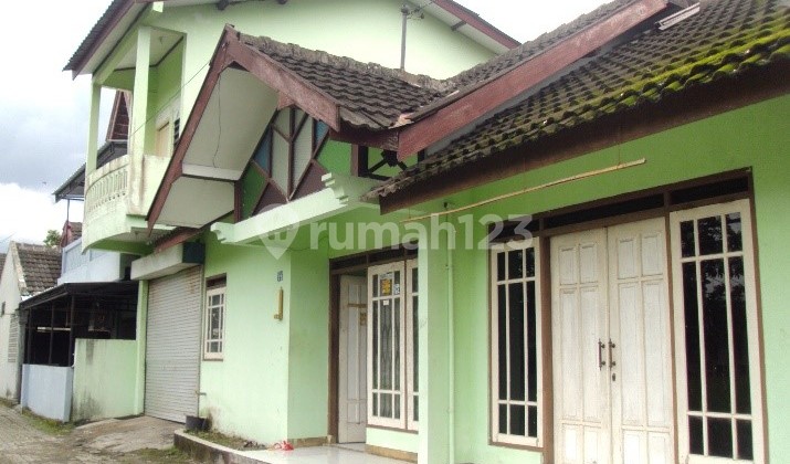 Dijual Rumah 2 lantai di Wonocatur, Banguntapan, Bantul, Dekat UGM