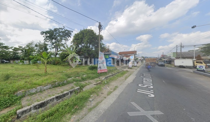 Prime Asphalt Mangku, Strategic Land for Sale in Madukara, Banjarnegara. Prime Asphalt Mangku, Strategic Land for Sale in Madukara, Banjarnegara.