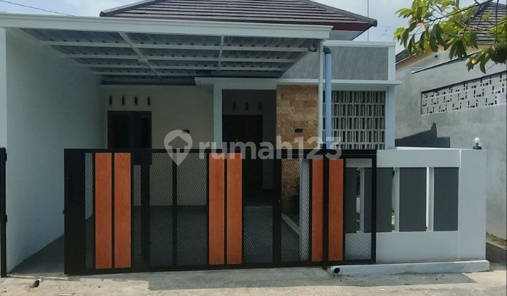 Rumah Modern Strategis Dekat Jl Imogiri Pusat Kuliner Sate Jogja