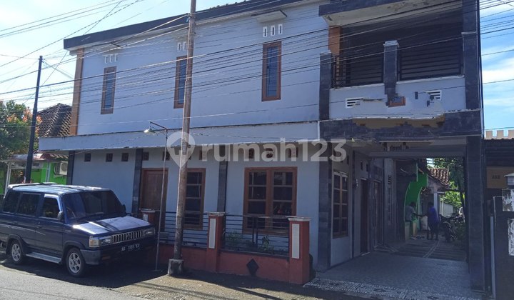 2-Story House for Rent in Area Near Public Facilities & Hospital