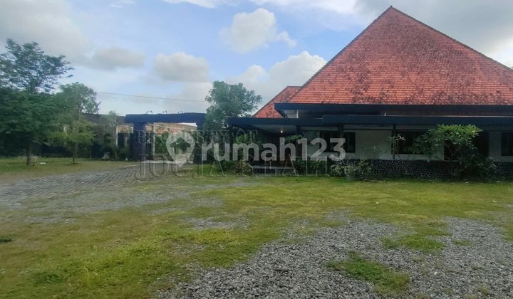 Investasi Tanah Pekarangan Ditengah Kota Bonus Bangunan Belanda Investasi Tanah Pekarangan Ditengah Kota Bonus Bangunan Belanda