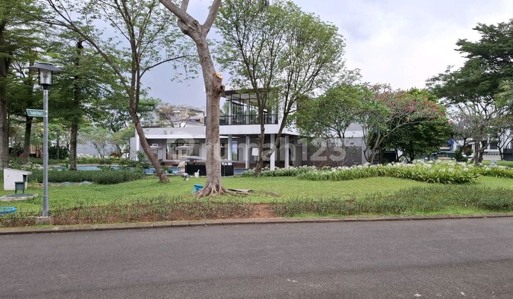 Scarlet The.spring Summarecon Gading Serpong Clubhouse View House 2