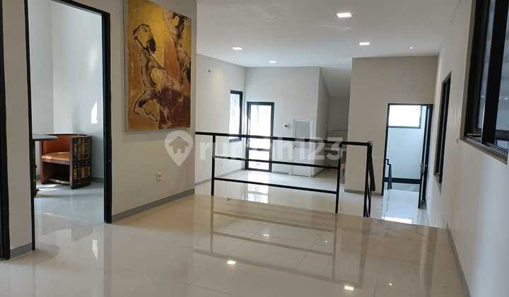 Warehouse for Rent, Komud Abd. Saleh St., Pakis