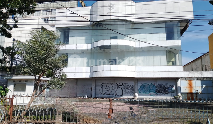 Ruang Usaha Jual-Sewa, Jl. Letjen S Parman Ruang Usaha Jual-Sewa, Jl. Letjen S Parman