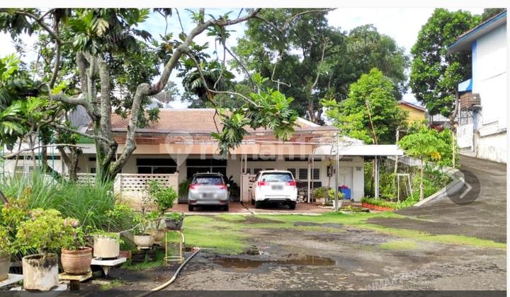 Rumah Jual, Jl. Brigjen Slamet Riyadi (AH)