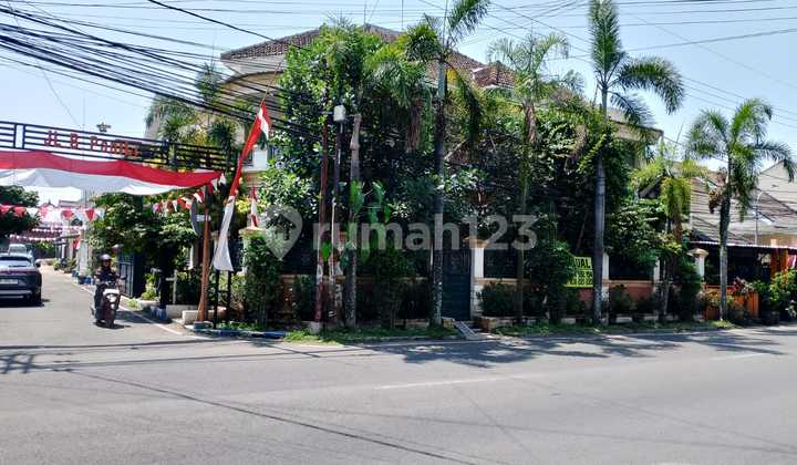 House for Sale, Clove Flower St. 2