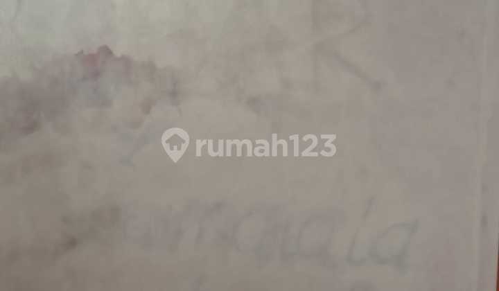 House for Sale, Phosphate St. (HD)