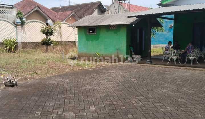 Business Space+House for Rent, Jl. A Yani, Turen Business Space+House for Rent, Jl. A Yani, Turen