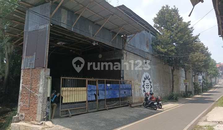 For Sale Warehouse, Santoso-Cemorokandang Street