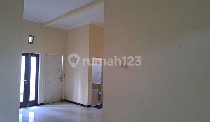 Rumah Jual, Villa Bukit Tidar 2