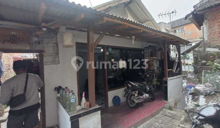 Rumah Jual, Jl. Kol. Sugiono VII