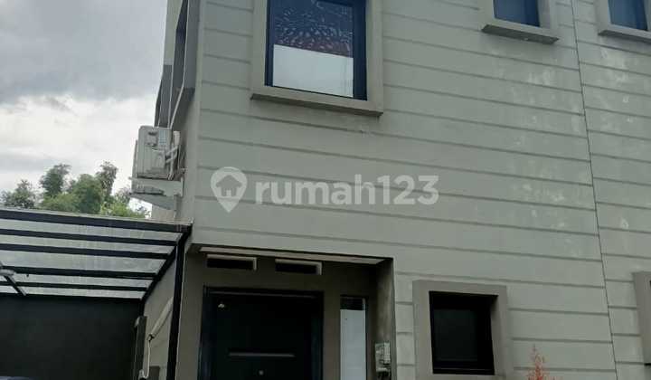 Rumah Sewa, Kvadra Araya 1