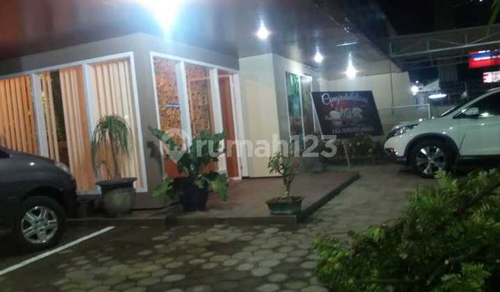 Business Sales Space, Tidar Main Road