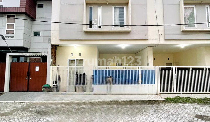 Rukost For Sale, Ikan Tombro Street (Zl) 2