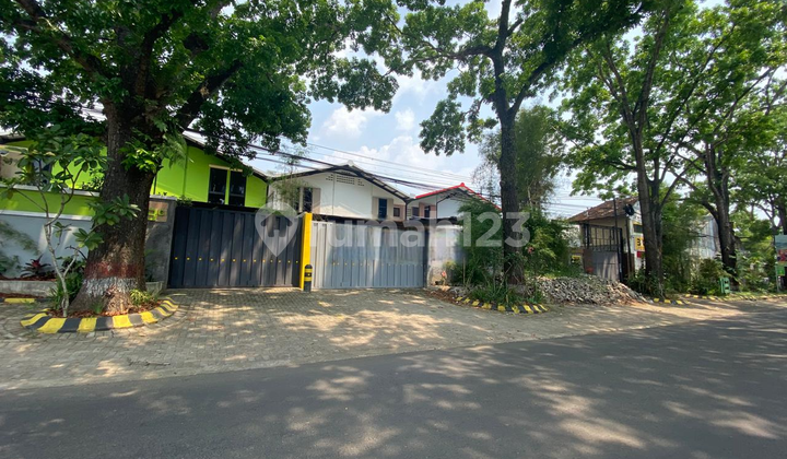 Warehouse for Rent, Abd. Saleh Komando Street, Pakis