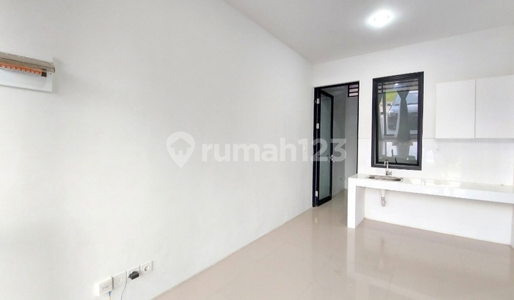 Dijual Rumah Mewah dan Siap Huni di Citra Garden Puri 2