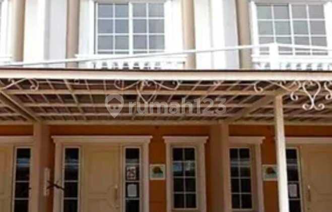 For Sale Ready-to-Occupy House in Green Lake City, West Europe Cluster For Sale Ready-to-Occupy House in Green Lake City, West Europe Cluster