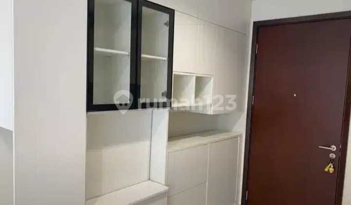 Disewakan Apartemen 3Br Puri Mansion Termurah Siap Huni Furnis 2