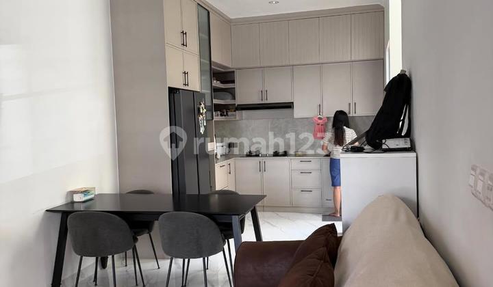 Jual Cepat Rumah Regency Melati Mas Semi Furnished