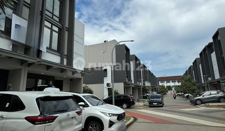 Cari Ruko Lokasi Bisnis Latinos Business Distric