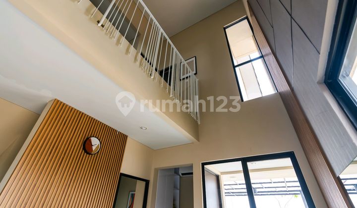 Two-Story House, Strategic Location, 3 Minutes to Jatake Station and 10 Minutes to Legok Toll Exit, Close to BSD. 2