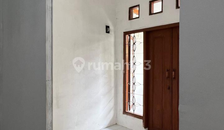 Rumah Murah di Medang Lestari SHM Lokasi Dekat Gading Serpong Bagus di Lestari, Jl. Medang I, Medang, Pagedangan, Tangerang, Banten, Indonesia, 15334, Permata Medang 2