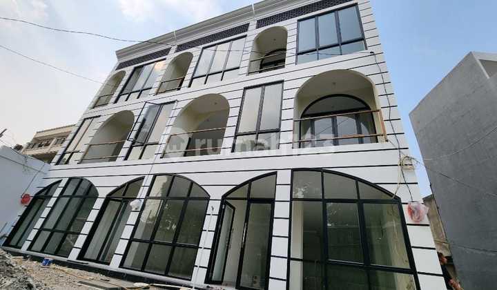 3-Unit Shophouse in Pejanten, Pasar Minggu, South Jakarta