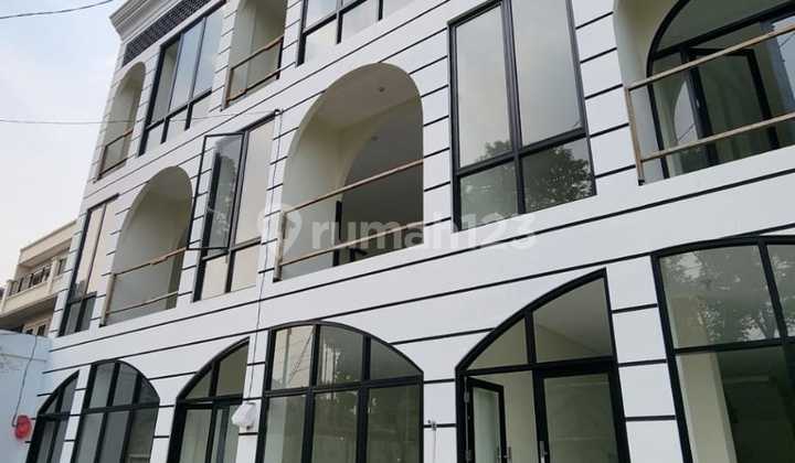 3-Unit Shophouse in Pejanten, Pasar Minggu, South Jakarta