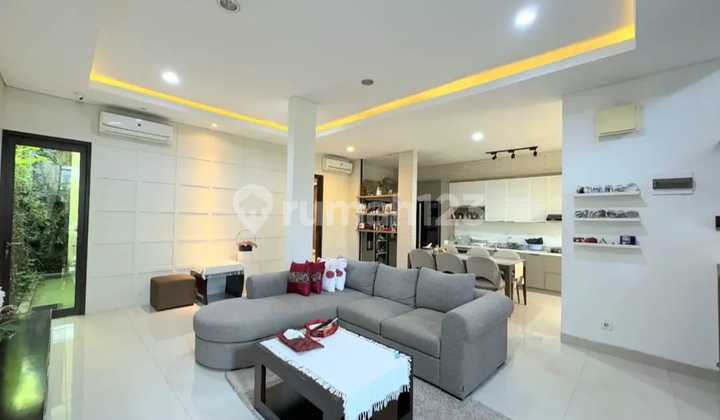 Rumah Cantik Mayfield Greenwich Bsd 2