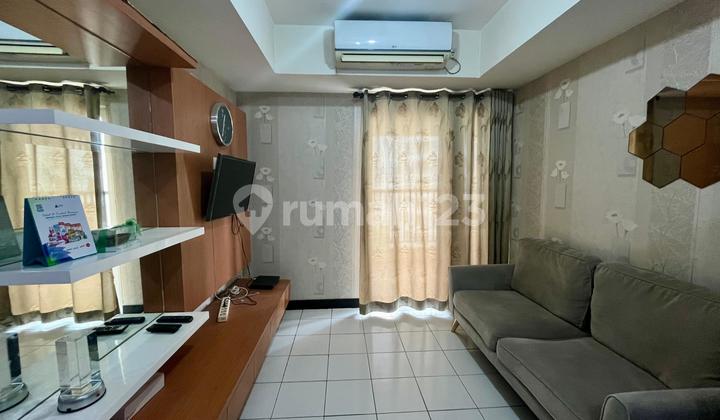Rent The Wave Apartment Extra Balcony City View Strategic Location