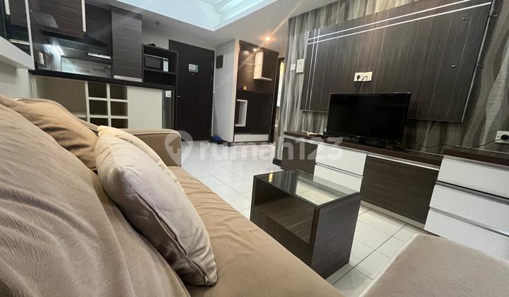 Sewa Hunian Nyaman Di The Wave 1 Kamar Tidur Furnish Lantai Tinggu 2