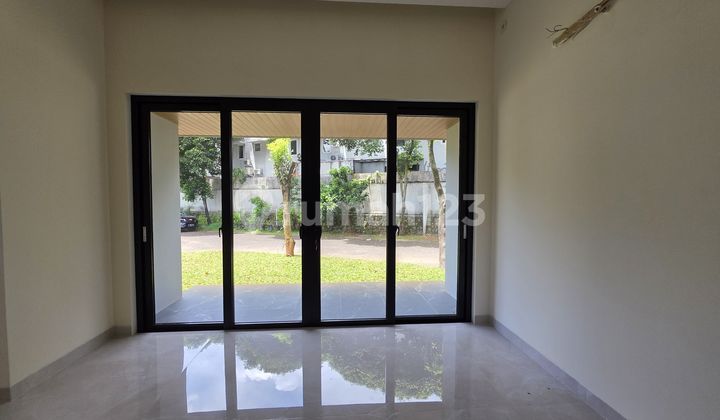 Price reduced, quick sale, interior design house, strategic location, move-in ready, The Icon Verdant Ville, BSD City. 2