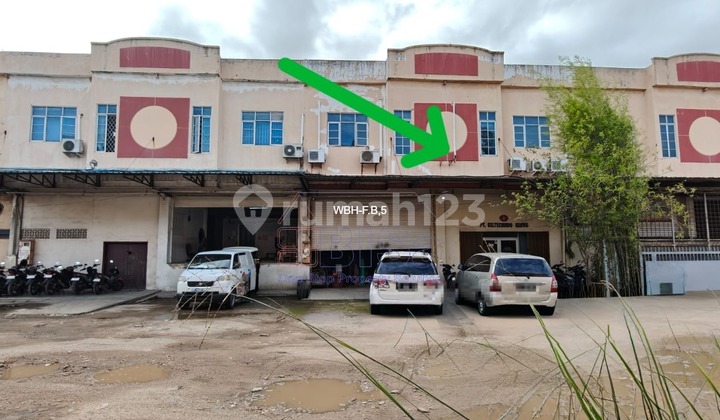 Dijual Gudang 1,5 Lt Semi Furnish di Komp. Gudang Workshop Sei Panas Batam Kota Ruko di Ruko Inti Batam, Jl. Laksamana Bintan, Sungai Panas, Batam Kota, Kota Batam, Kepulauan Riau, Indonesia, 29433, Sei Panas 384.0 M² Semi Furnished HGB