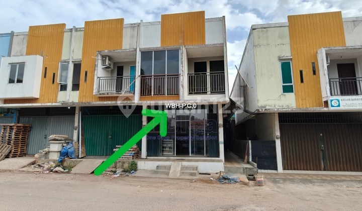 Dijual Ruko 2 Lt Semi Furnish di Komp Glory View 2 Batam Kota Ruko di Ruko Glory View Ii, Jl. Raja Isa Blok E No.10, Baloi Permai, Batam Kota, Kota Batam, Kepulauan Riau, Indonesia, 29431, Batam Kota 121.0 M² Semi Furnished HGB